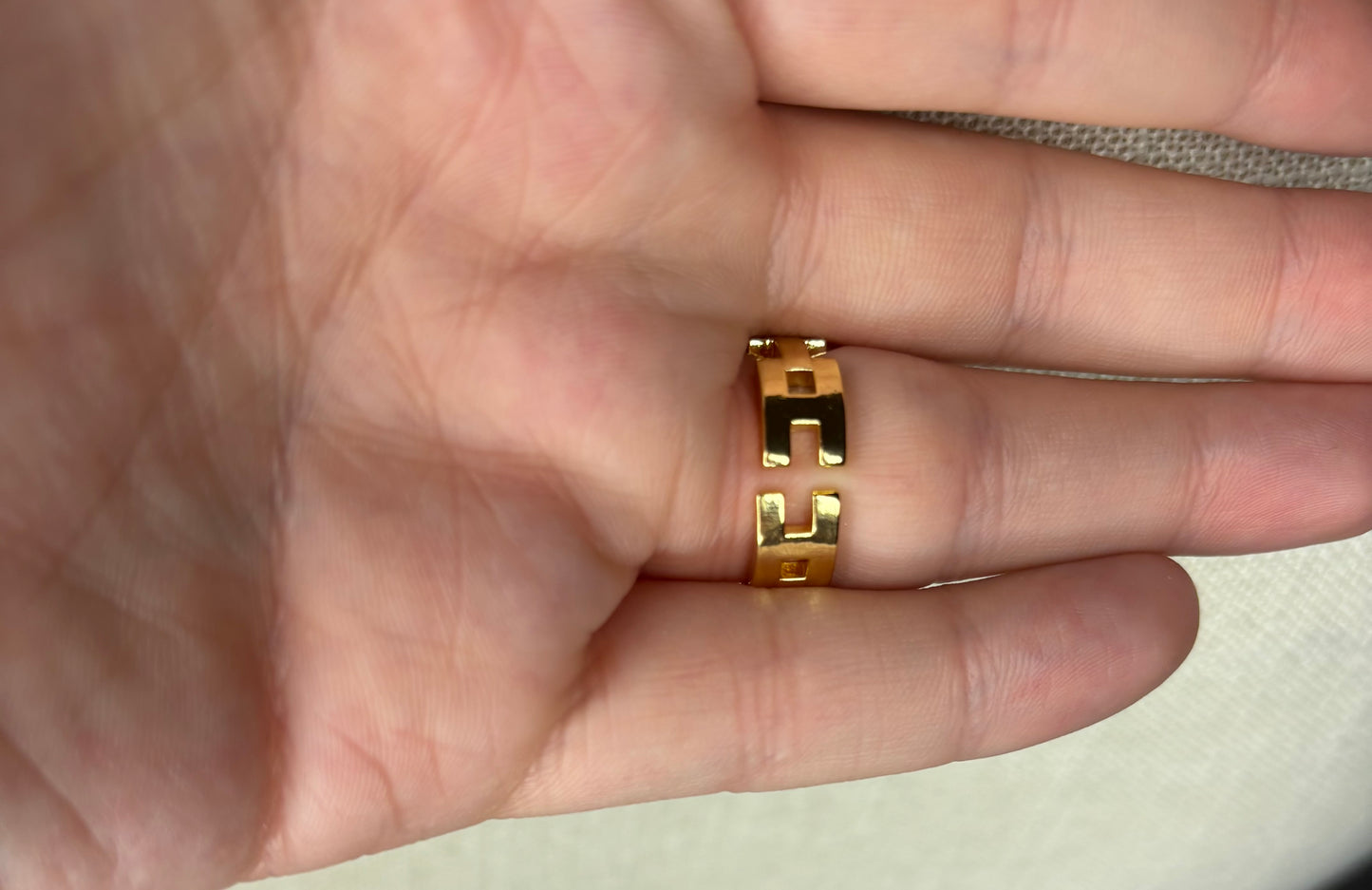 “Links of Love” Adjustable Ring