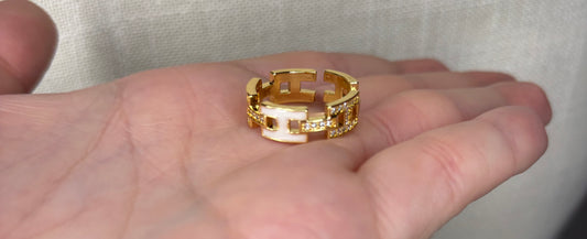 “Links of Love” Adjustable Ring
